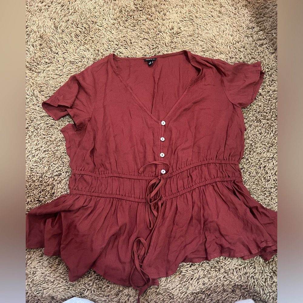 Torrid top with tie